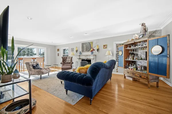 $735,000 | 1819 Cornell Road, Flossmoor, IL 60422
