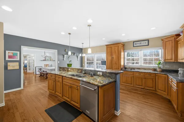 $735,000 | 1819 Cornell Road, Flossmoor, IL 60422