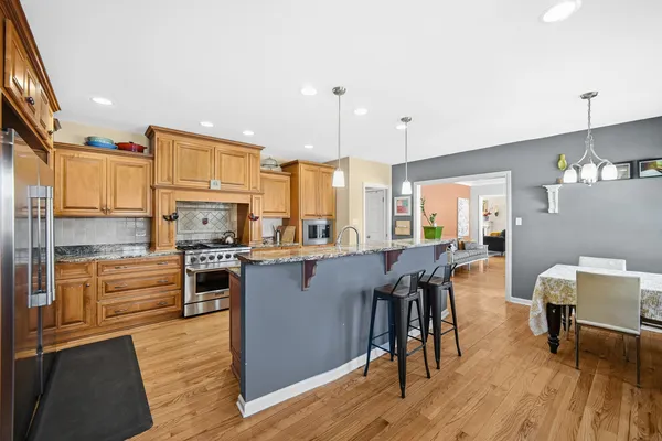 $735,000 | 1819 Cornell Road, Flossmoor, IL 60422