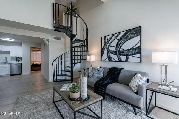 $266,000 | 4901 South Calle Los Cerros Drive, Unit 237, Tempe, AZ 85282