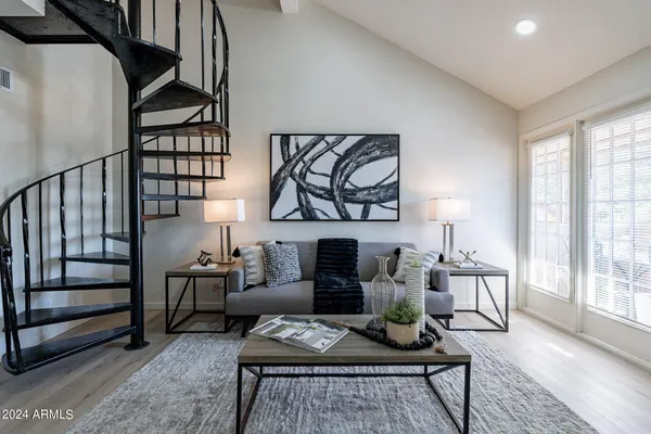 $269,000 | 4901 South Calle Los Cerros Drive, Unit 237, Tempe, AZ 85282