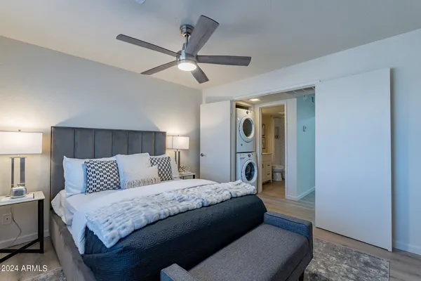 $269,000 | 4901 South Calle Los Cerros Drive, Unit 237, Tempe, AZ 85282