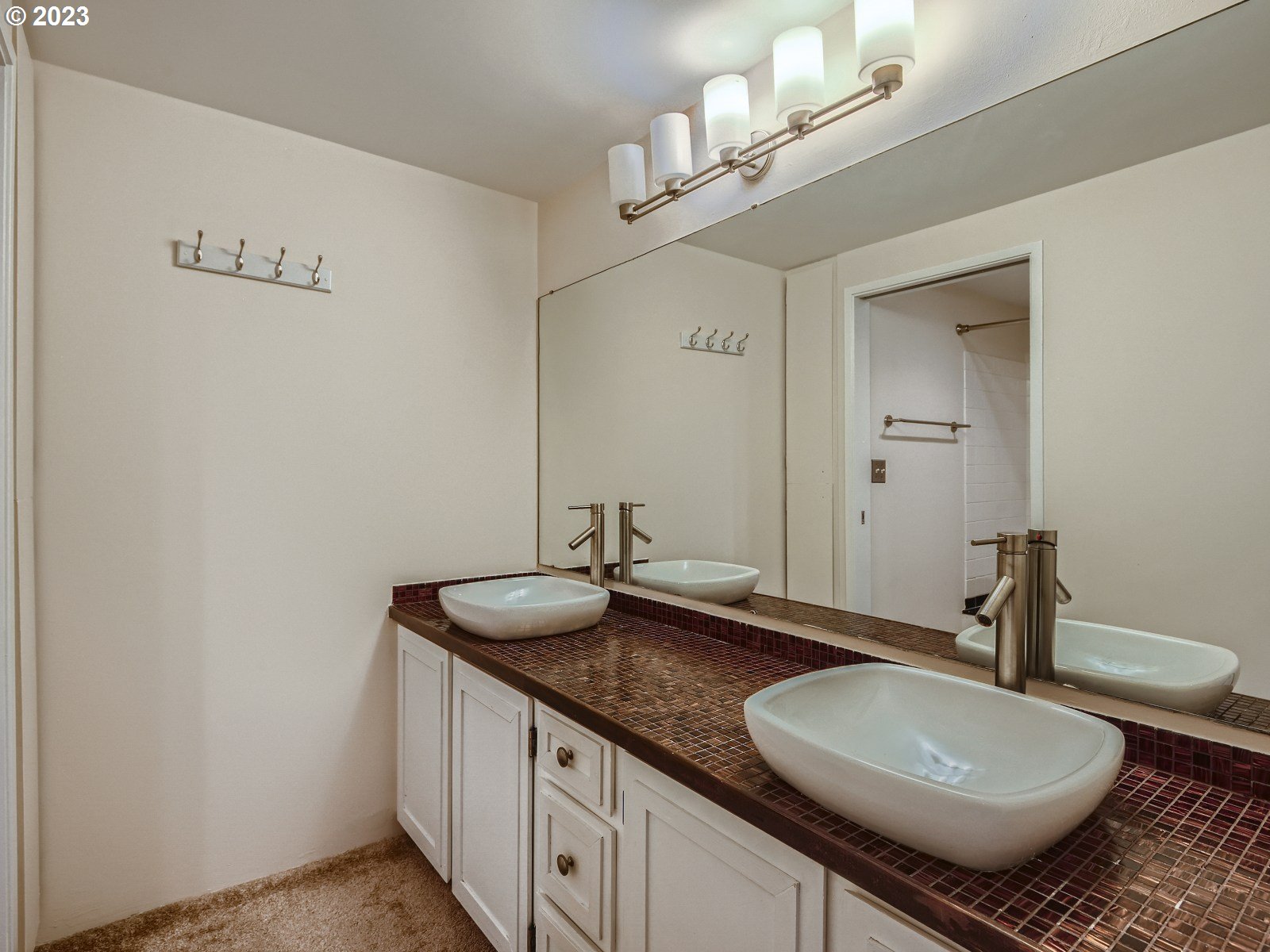 1500 Southwest 5th Avenue, Unit 203 Portland, OR 97201 - Photo 19 of 24 Bathroom, Attached