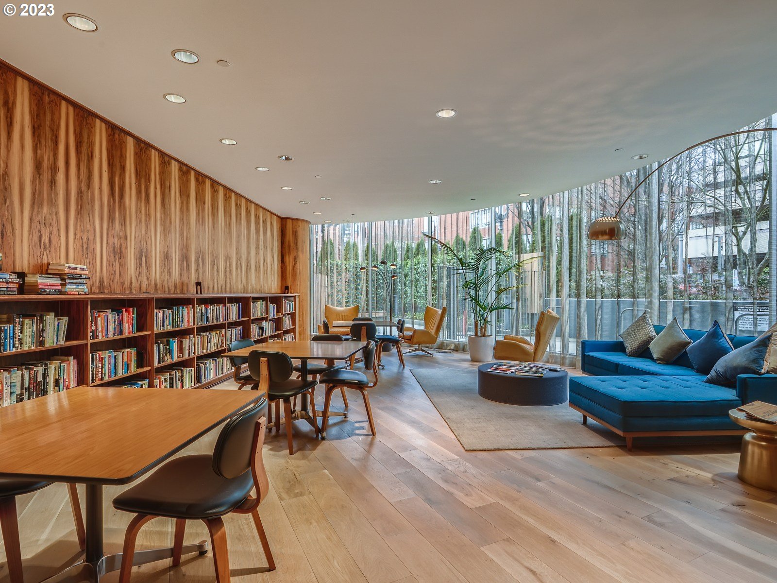 1500 Southwest 5th Avenue, Unit 203 Portland, OR 97201 - Photo 5 of 24 Library