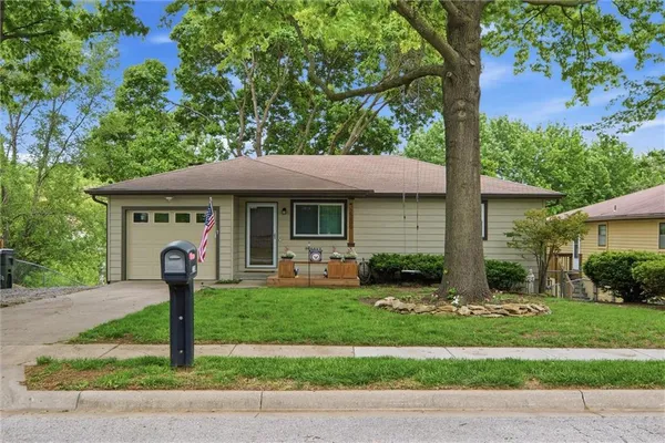 $265,000 | 2209 South 17th Street, Leavenworth, KS 66048