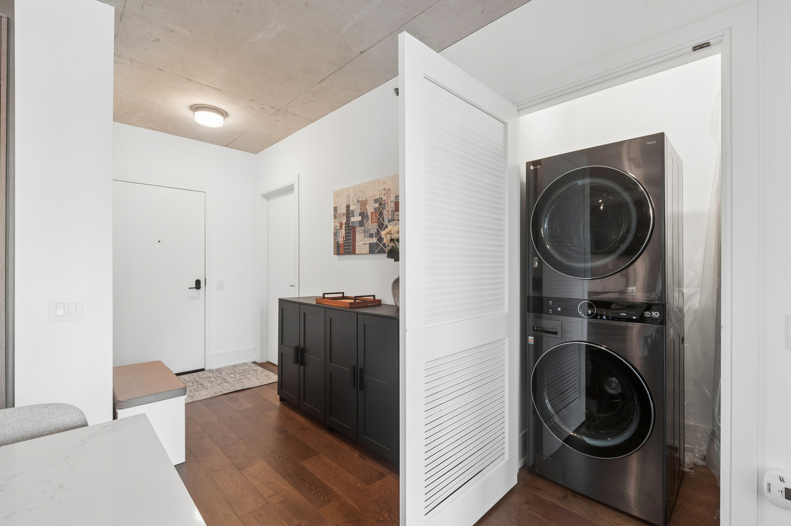 234 West Polk Street, Unit 2504 Chicago, IL 60607 - Photo 11 of 13
