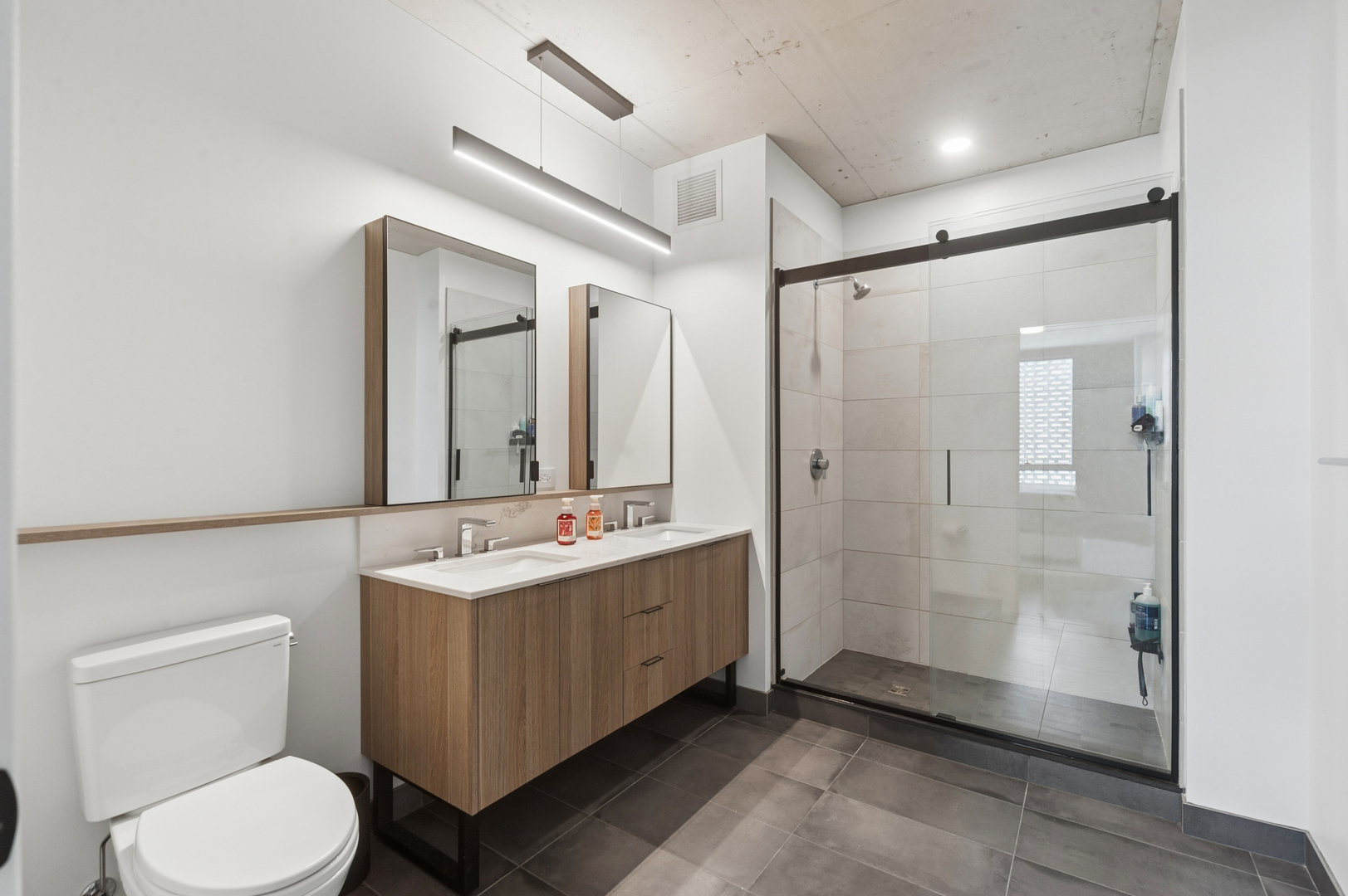 234 West Polk Street, Unit 2504 Chicago, IL 60607 - Photo 9 of 13