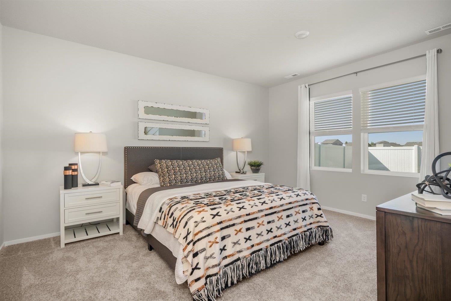 3221 East Harding Avenue Mead, WA 99021 - Photo 11 of 22 Gallery Image 11