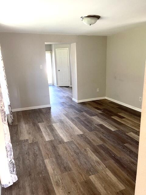 723 22nd Street Jackson, MI 49203 - Photo 5 of 38 IMG_3920