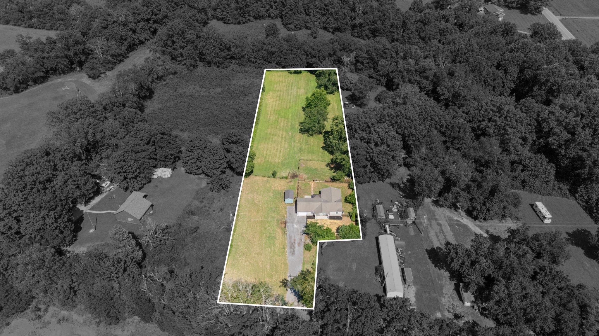 118 Cages Ferry Road Lebanon, TN 37087 - Photo 2 of 26