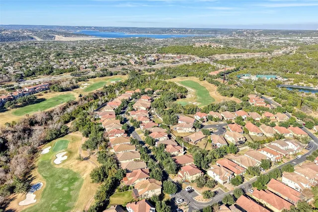 $600,000 | 12208 Fairway Cove, Austin, TX 78732