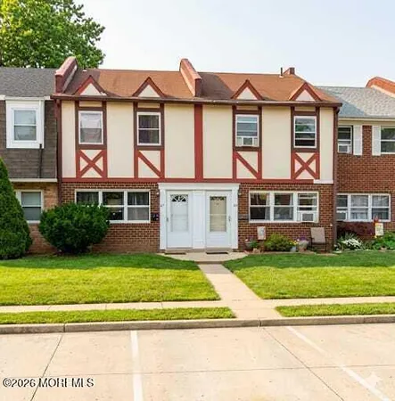 $329,000 | 65 Briar Mills Drive, Brick, NJ 08724