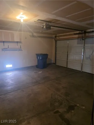 $1,700 | 5409 Ravana Avenue, Las Vegas, NV 89130