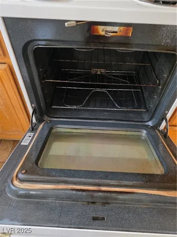 $1,700 | 5409 Ravana Avenue, Las Vegas, NV 89130