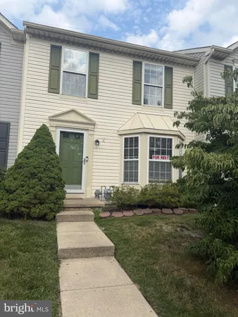 $3,100 | 4 Coachlight Drive, Unit 4, Sicklerville, NJ 08081