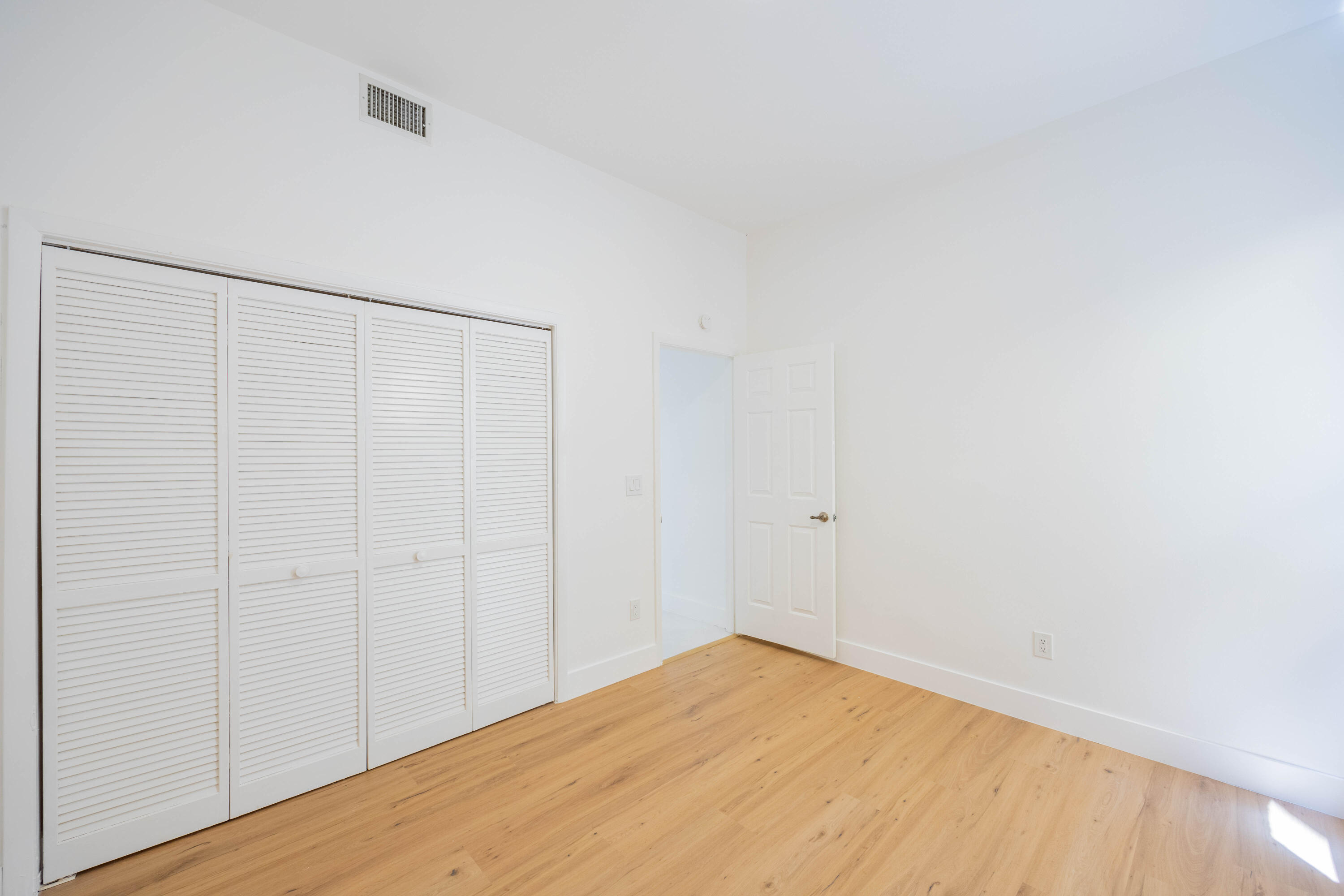 7520 La Paz Boulevard, Unit 104 Boca Raton, FL 33433 - Photo 33 of 56 a view of an empty room