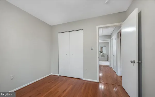 $2,850 | 5822 Burke Manor Court, Burke, VA 22015