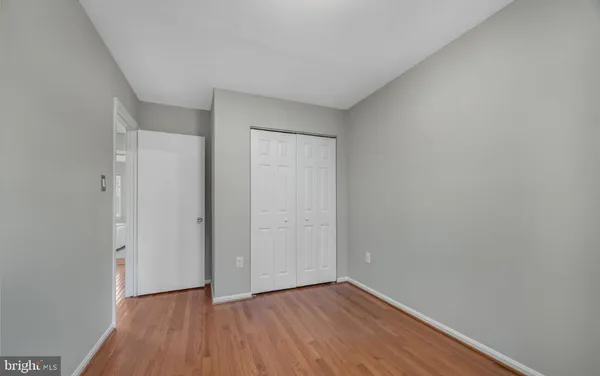 $2,850 | 5822 Burke Manor Court, Burke, VA 22015