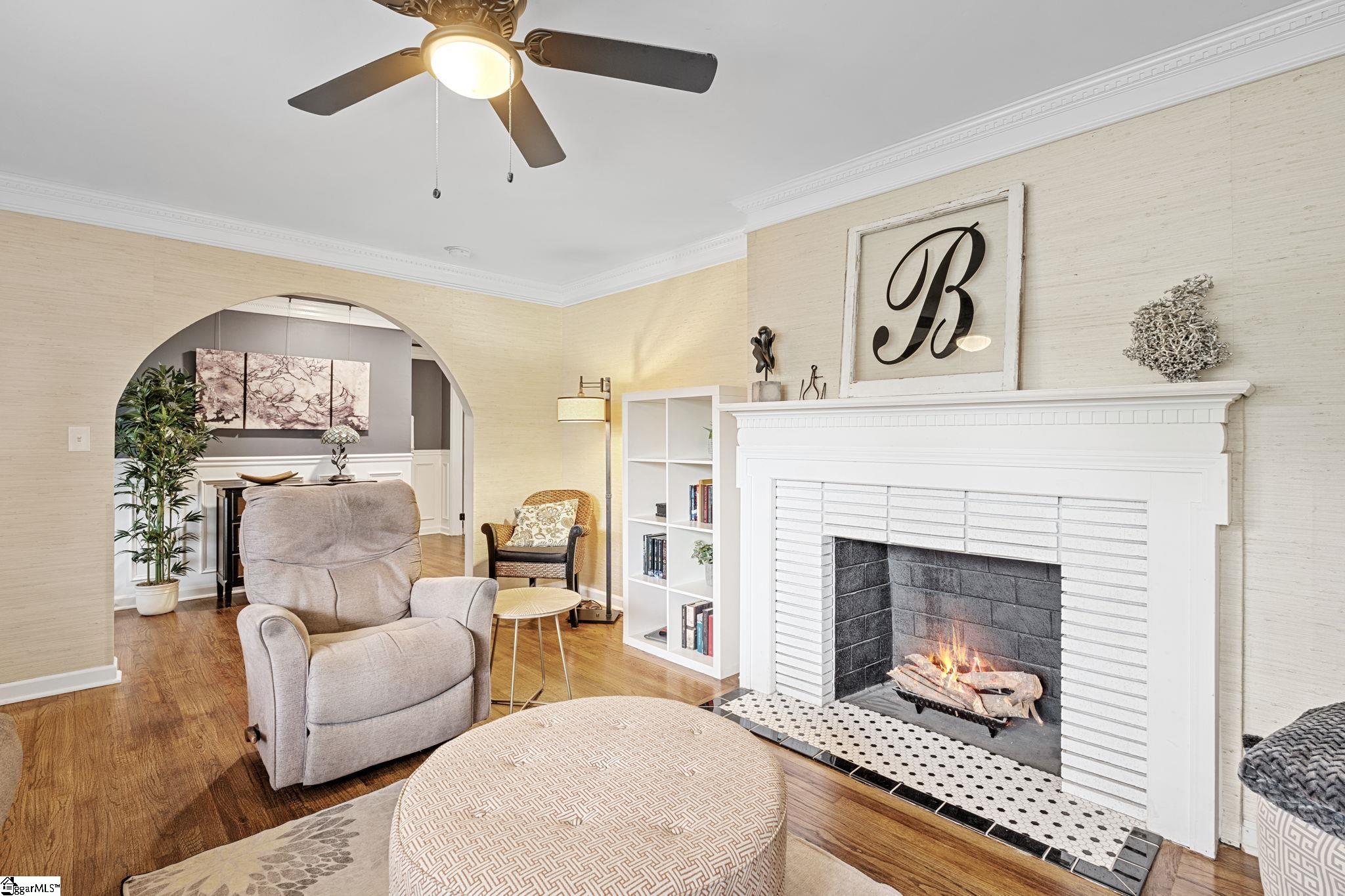 204 Greenacre Road Greenville, SC 29607 - Photo 4 of 45