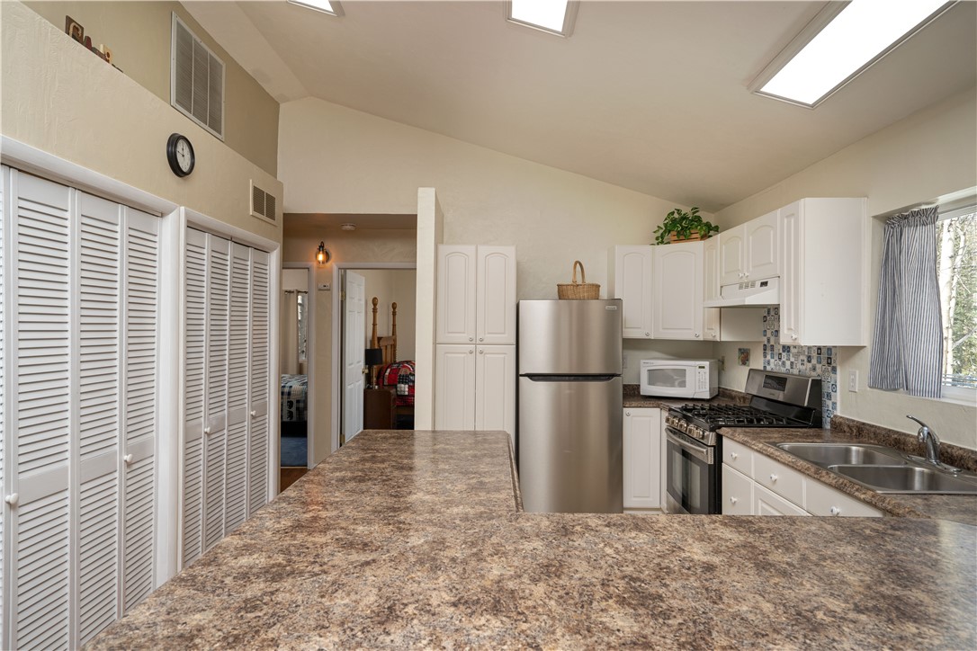 65 Rhodes Court Fairplay, CO 80440 - Photo 9 of 21 Gallery Image 9