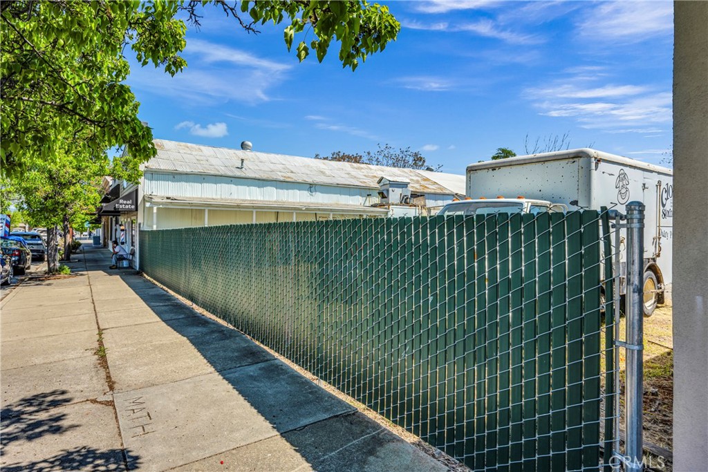 21130 Calistoga Road Middletown, CA 95461 - Photo 6 of 25 a view of terrace with seating space