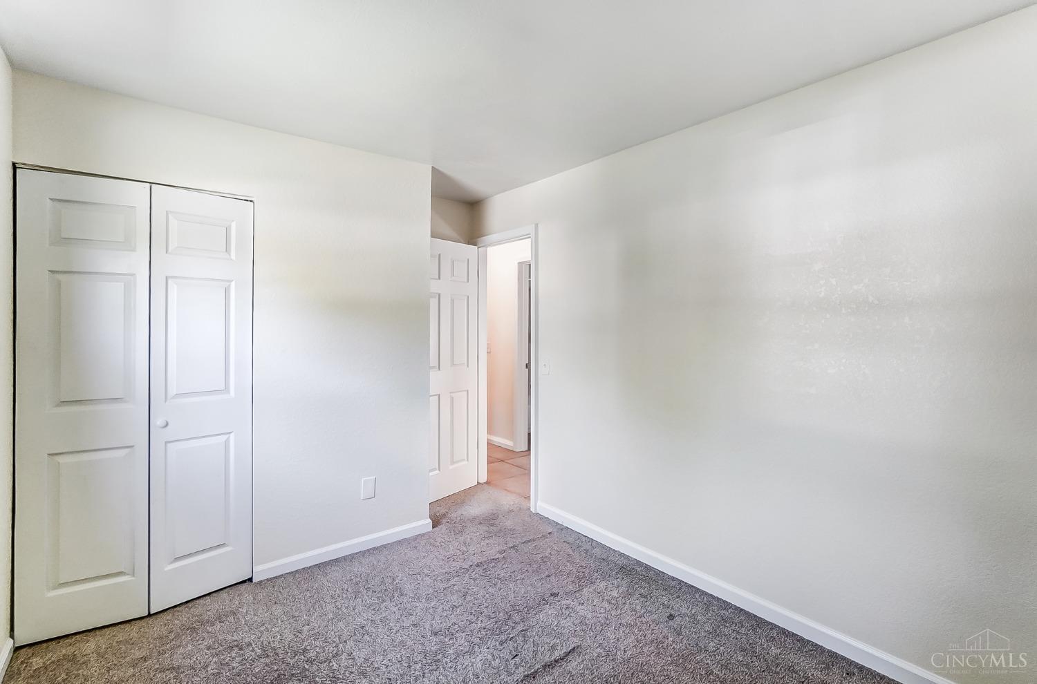 11526 Raphael Place Forest Park, OH 45240 - Photo 13 of 18