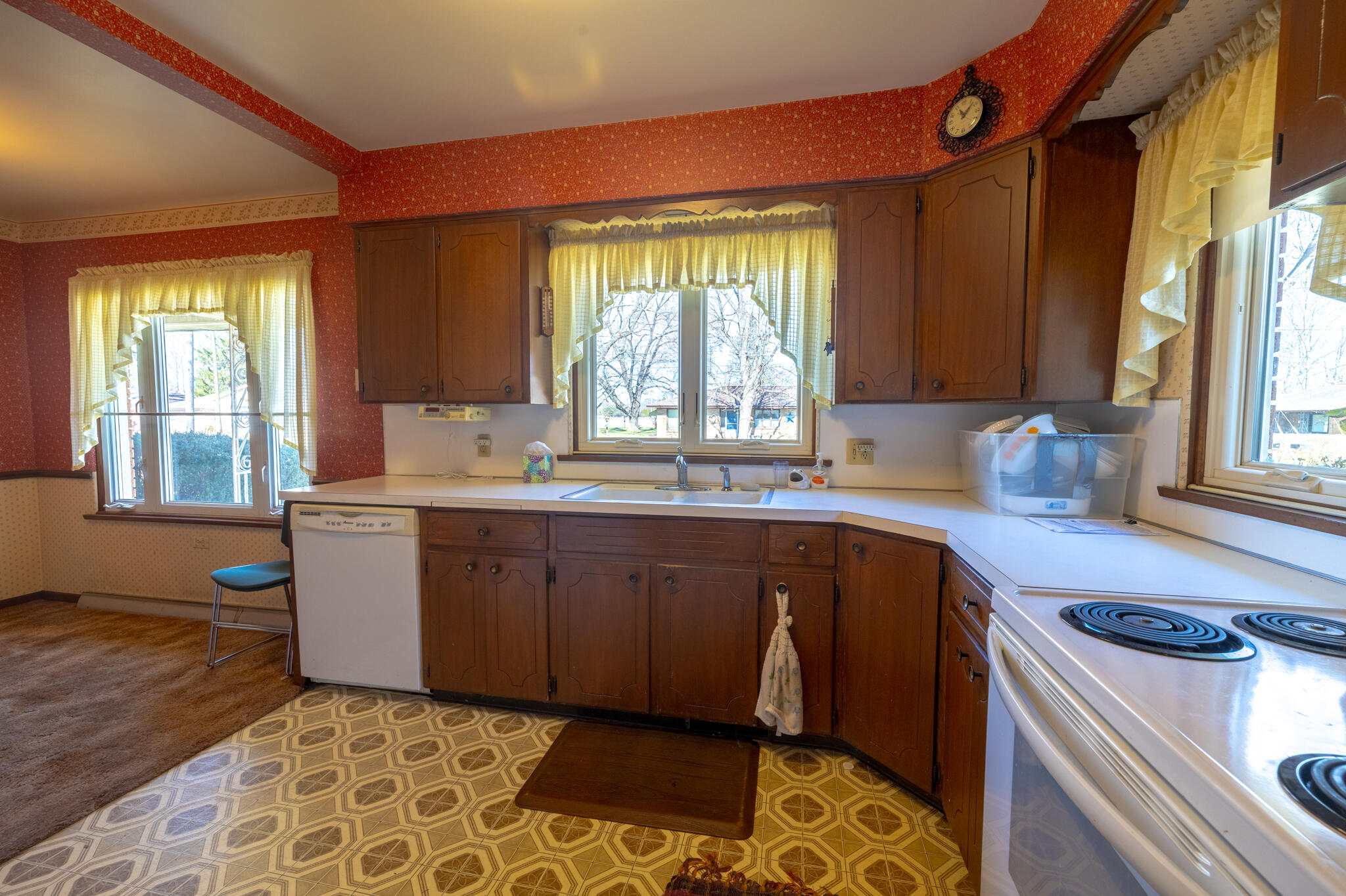 4672 Martin Street Hamilton, MI 49419 - Photo 13 of 38 IMG_4558-HDR