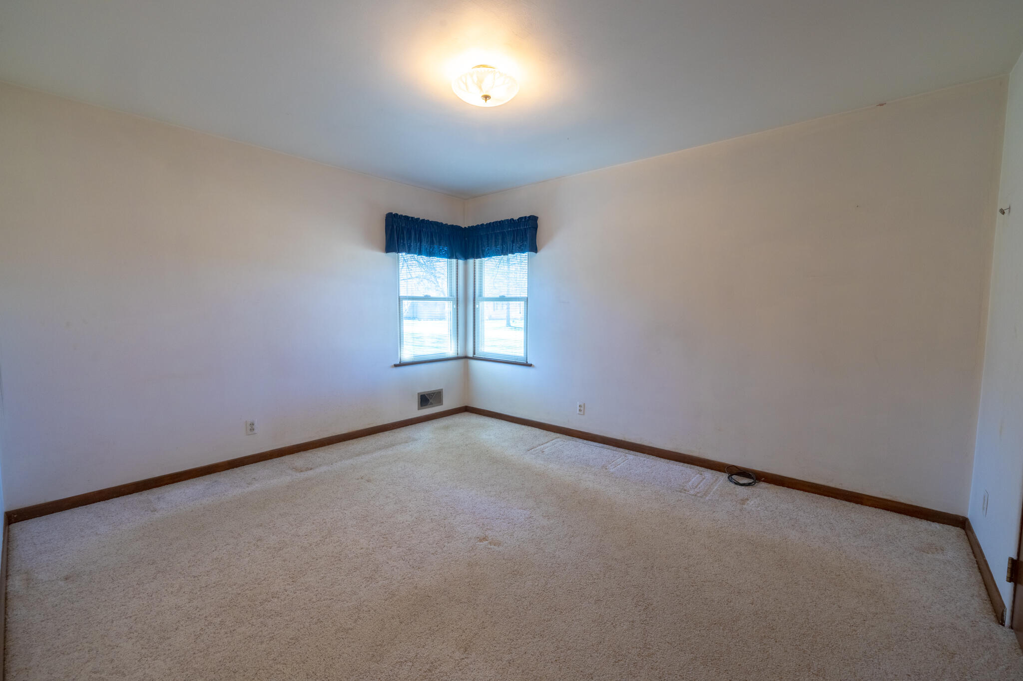 4672 Martin Street Hamilton, MI 49419 - Photo 25 of 38 IMG_4606-HDR