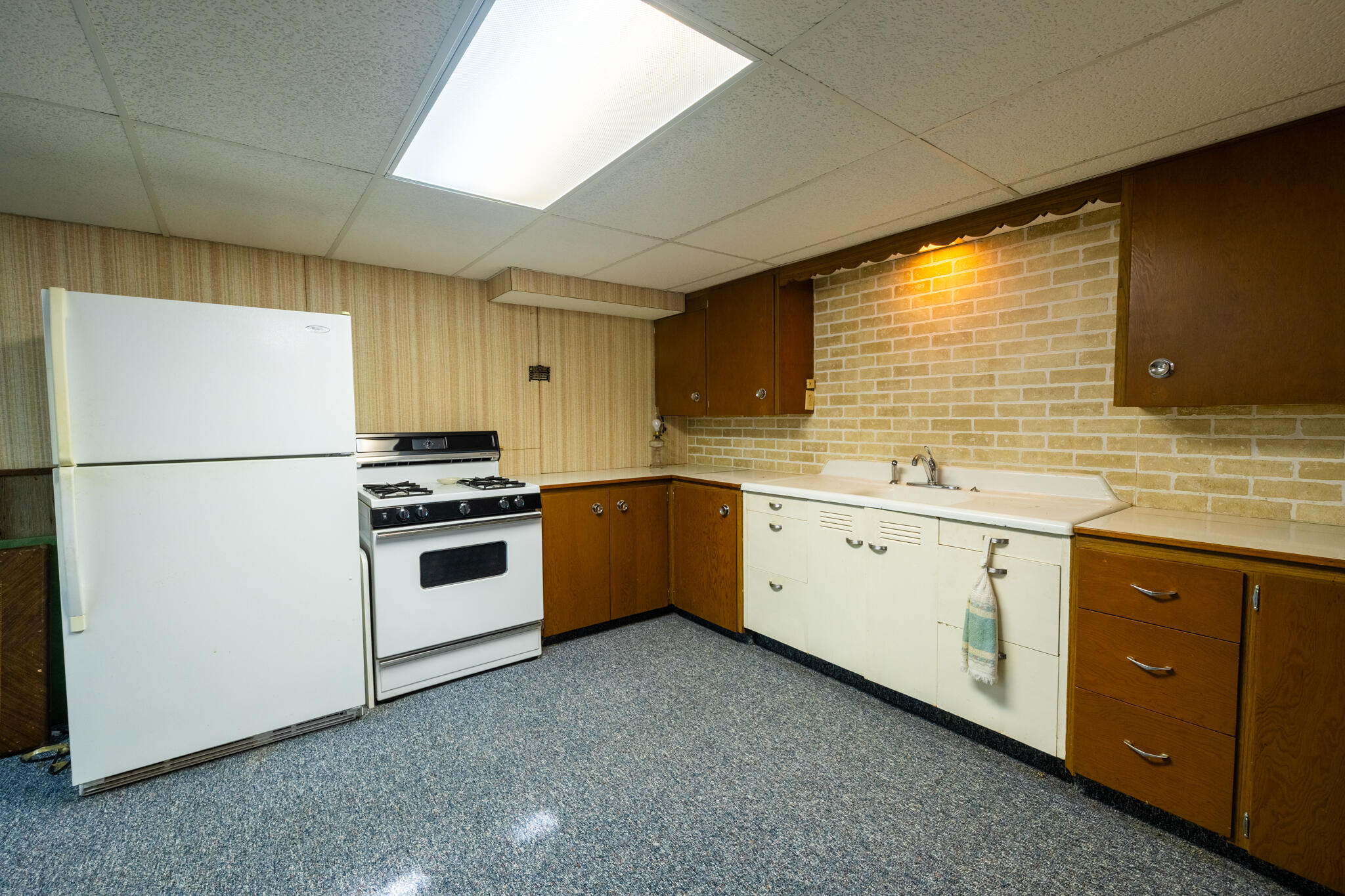 4672 Martin Street Hamilton, MI 49419 - Photo 33 of 38 IMG_4630-HDR