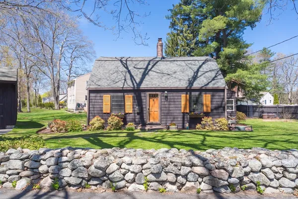 $699,000 | 4 Gibbs Street, Natick, MA 01760