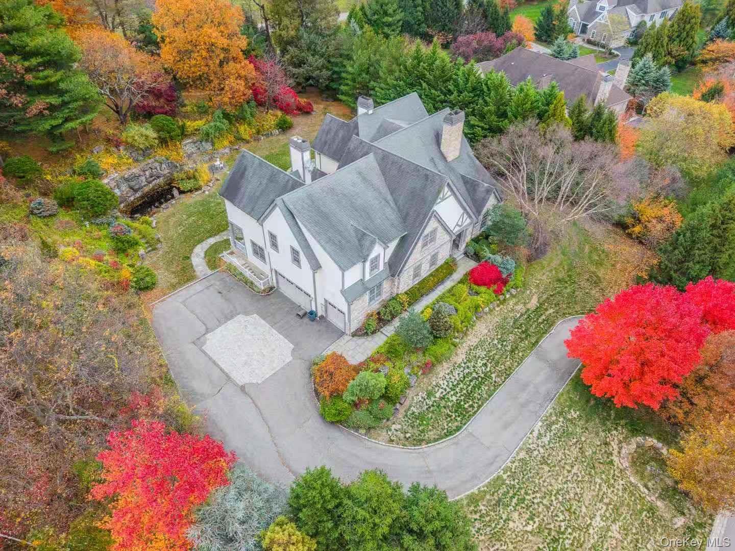 5 Westgate Road Muttontown, NY 11791 - Photo 2 of 42 an aerial view of a house