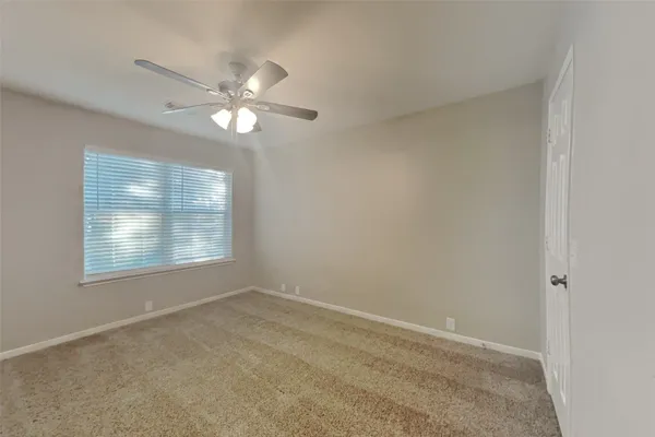 $2,350 | 10210 East Summit Canyon Drive, Houston, TX 77095