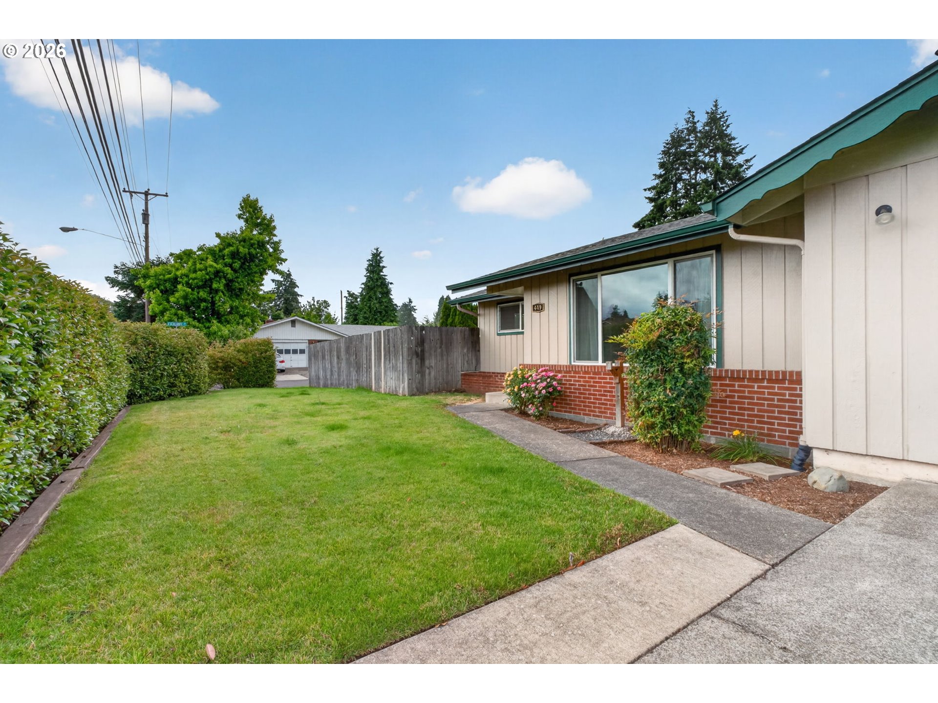 447 Maxwell Road Eugene, OR 97404 - Photo 4 of 47