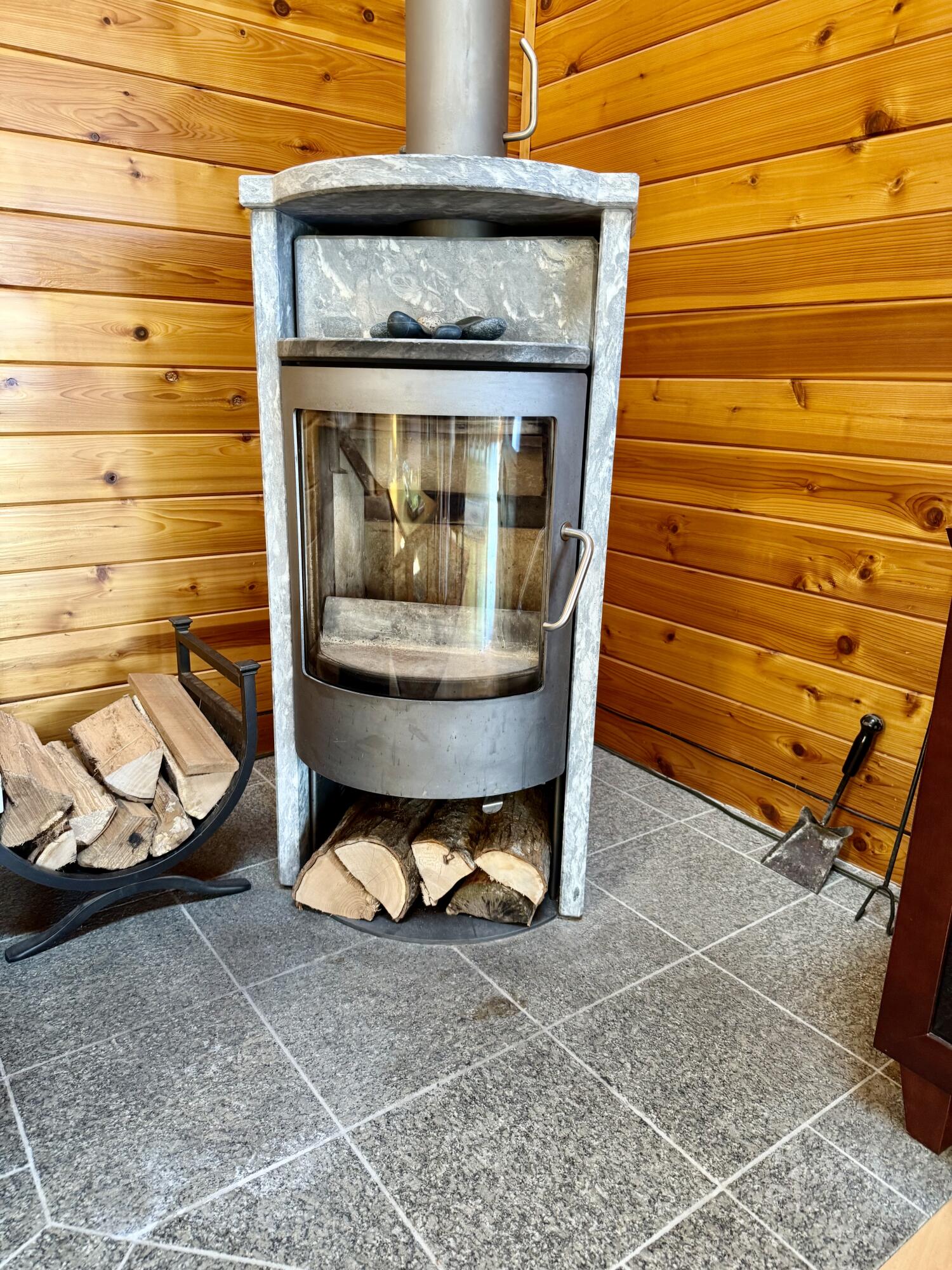 286 Calderwood Neck Road Vinalhaven, ME 04863 - Photo 16 of 47 IMG_2049