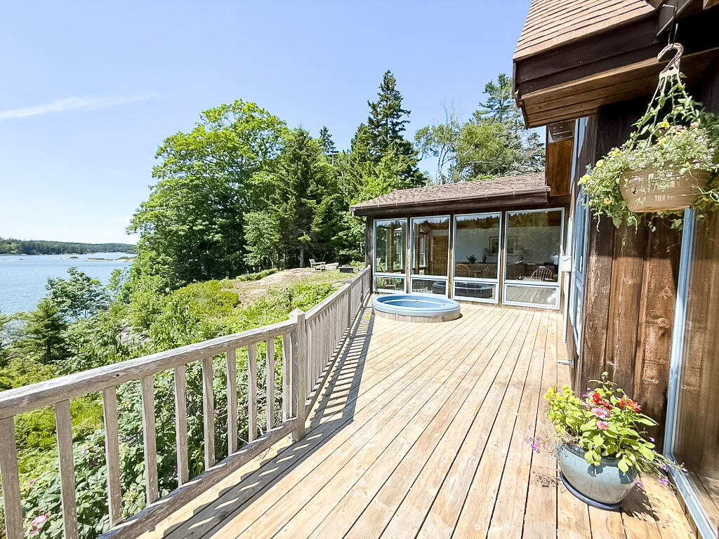 286 Calderwood Neck Road Vinalhaven, ME 04863 - Photo 33 of 47 8140D7F9-6381-4848-91EE-83FFFA791E9C_1_1