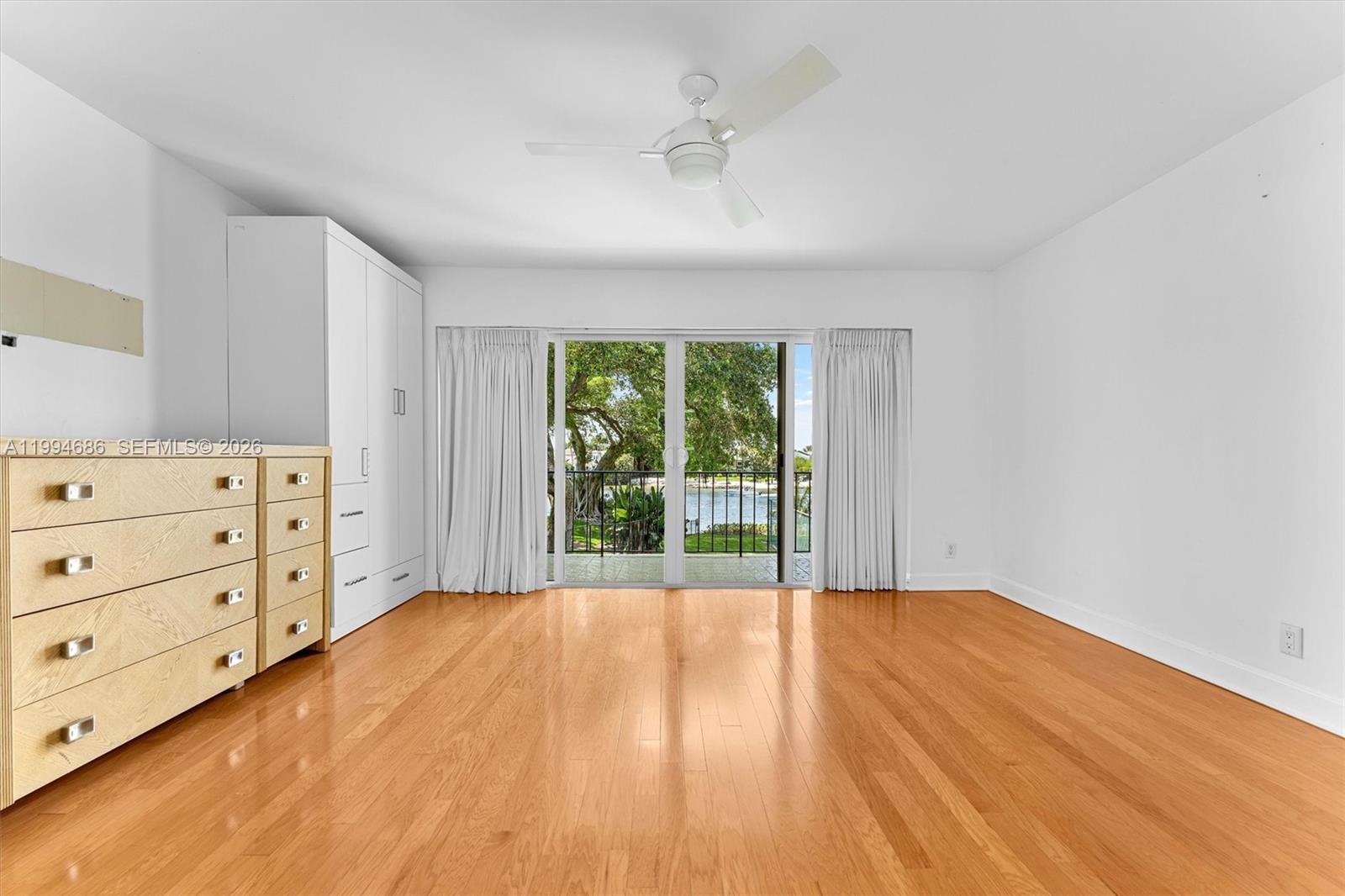 392 Golfview Road, Unit A North Palm Beach, FL 33408 - Photo 12 of 53