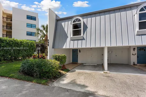 $550,000 | 392 Golfview Road, Unit A, North Palm Beach, FL 33408