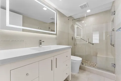 $550,000 | 392 Golfview Road, Unit A, North Palm Beach, FL 33408