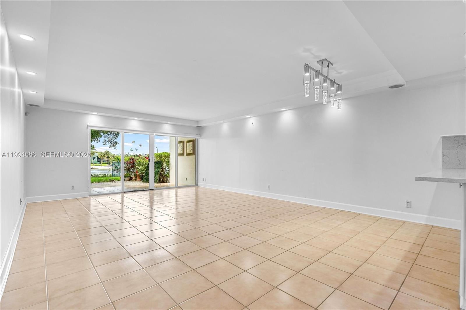 392 Golfview Road, Unit A North Palm Beach, FL 33408 - Photo 6 of 53