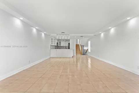 $550,000 | 392 Golfview Road, Unit A, North Palm Beach, FL 33408