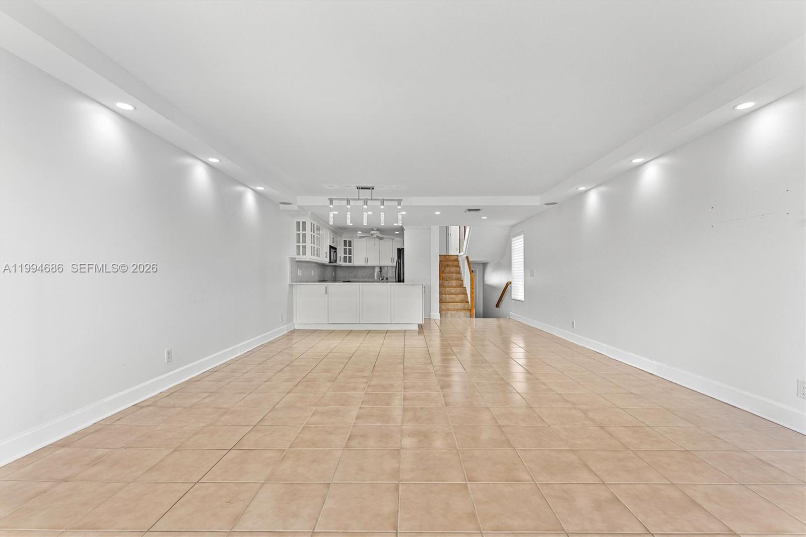 392 Golfview Road, Unit A North Palm Beach, FL 33408 - Photo 9 of 53