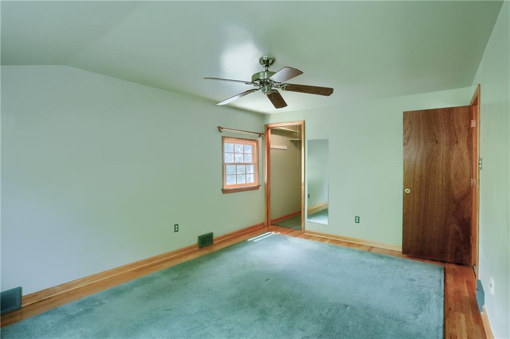 228 Parkedge Road Pittsburgh, PA 15220 - Photo 15 of 35 Gallery Image 15