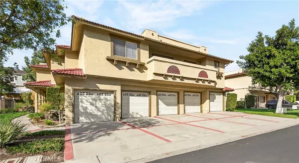$749,000 | 25261 Tanoak Lane, Lake Forest, CA 92630