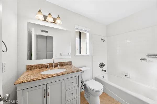 $749,000 | 25261 Tanoak Lane, Lake Forest, CA 92630