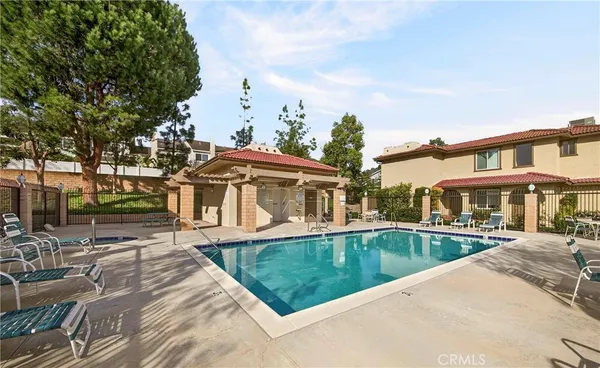 $749,000 | 25261 Tanoak Lane, Lake Forest, CA 92630