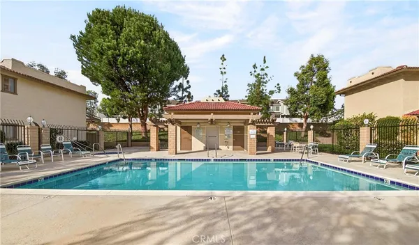 $749,000 | 25261 Tanoak Lane, Lake Forest, CA 92630