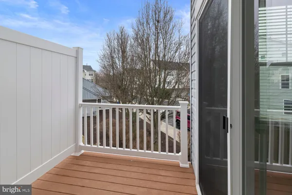 $255,000 | 317 Shipyard Drive, Unit 67, Cambridge, MD 21613