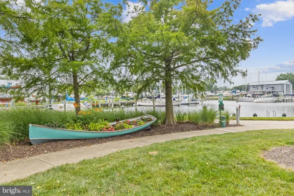 $255,000 | 317 Shipyard Drive, Unit 67, Cambridge, MD 21613