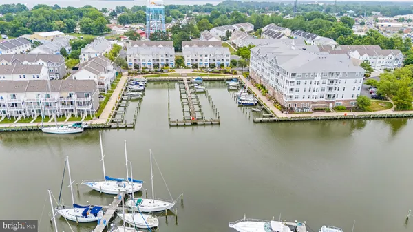 $255,000 | 317 Shipyard Drive, Unit 67, Cambridge, MD 21613