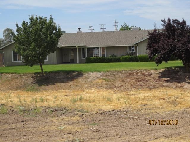36498 Kenneth Avenue Madera, CA 93636 - Photo 1 of 18 Gallery Image 1